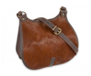 Bolsa de caza de cuero pull-up de alta calidad en color marrón oscuro.